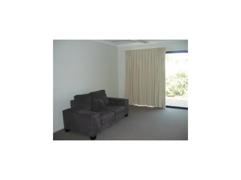 Pimlico QLD 4812