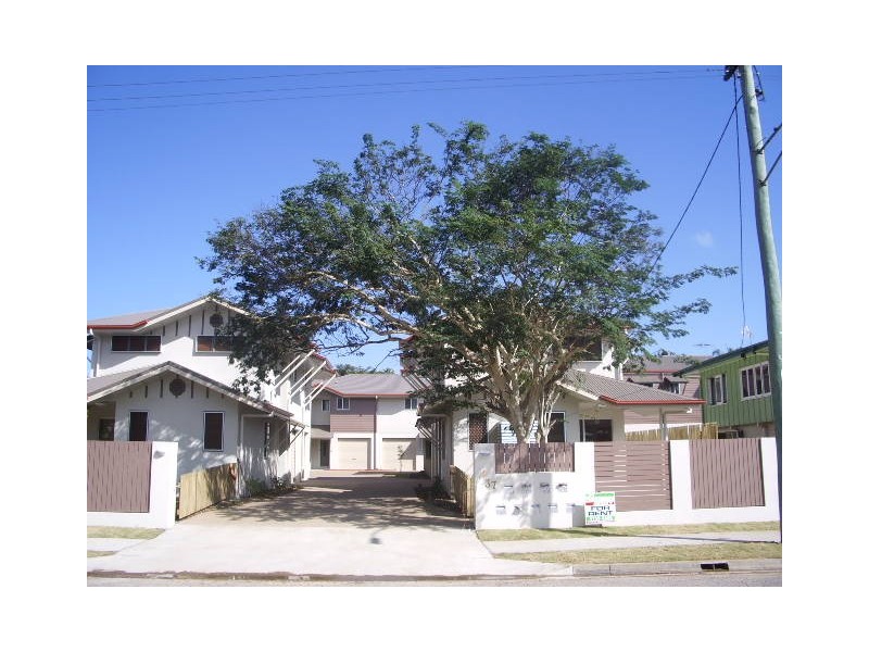 Pimlico QLD 4812
