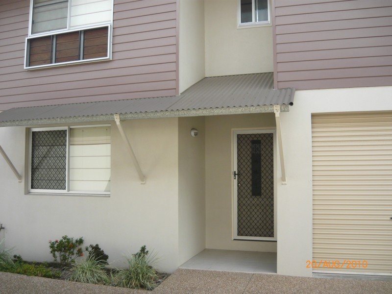 Pimlico QLD 4812