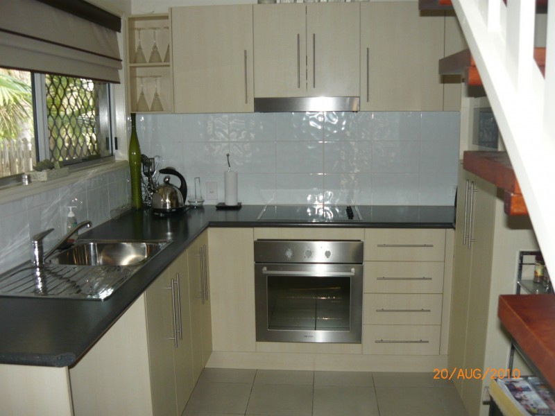 Pimlico QLD 4812