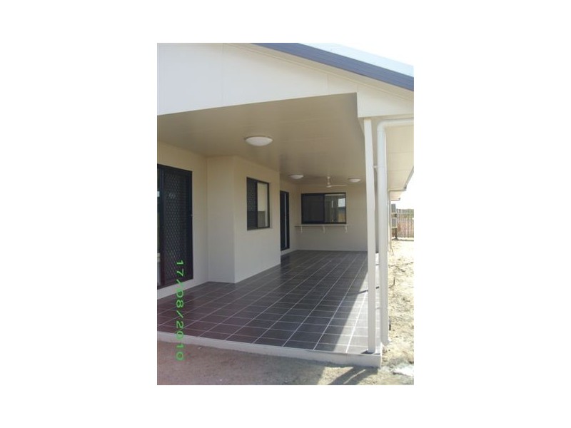 11 Rowley Place, Burdell QLD 4818