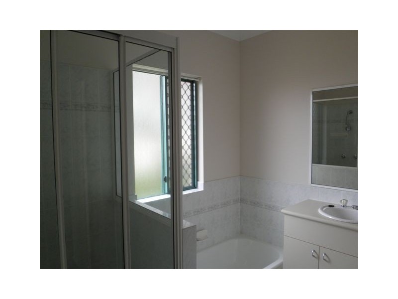 Railway Estate QLD 4810