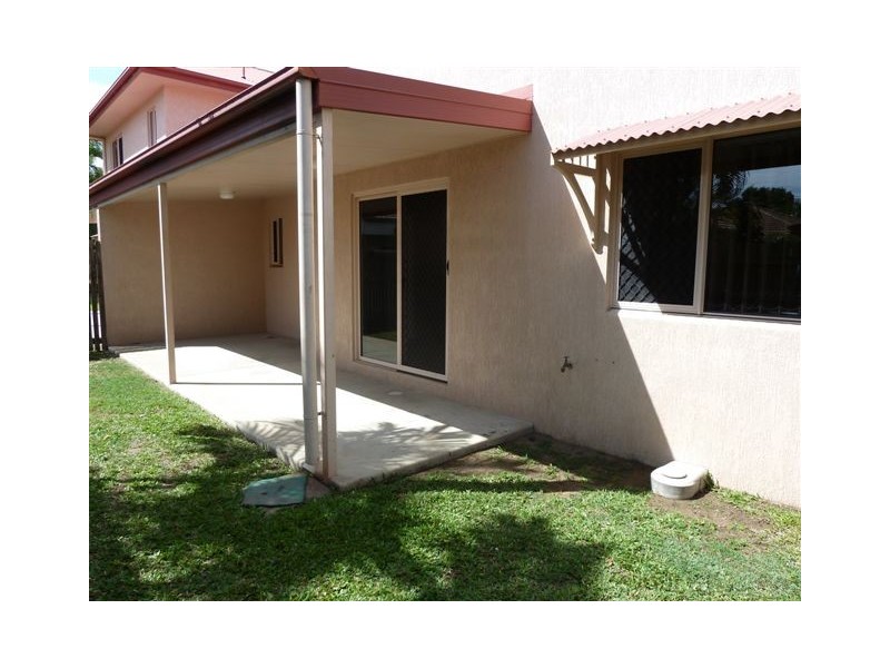 1/5 XAVIER COURT, Railway Estate QLD 4810