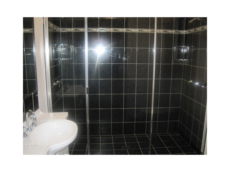 16 ROMBOLI COURT, Burdell QLD 4818