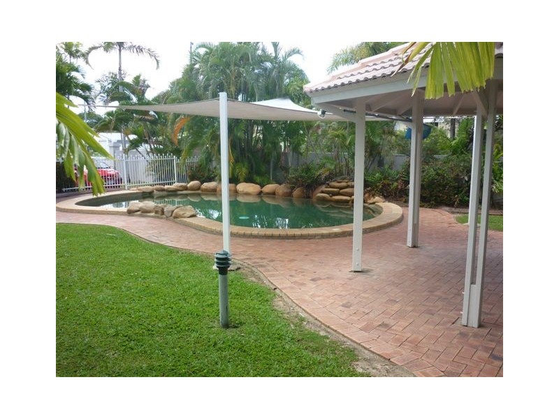 1/50 Kern Bros Drive, Kirwan QLD 4817