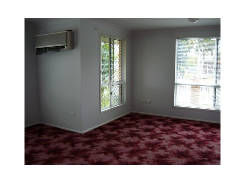 Pimlico QLD 4812