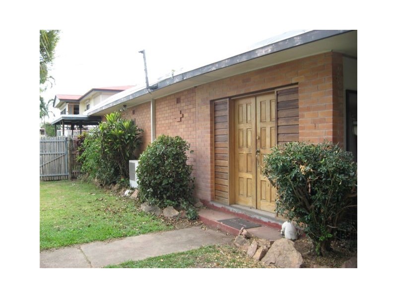 254 Charles Street, Cranbrook QLD 4814