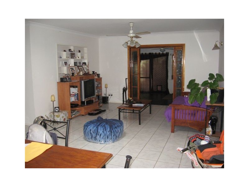 254 Charles Street, Cranbrook QLD 4814