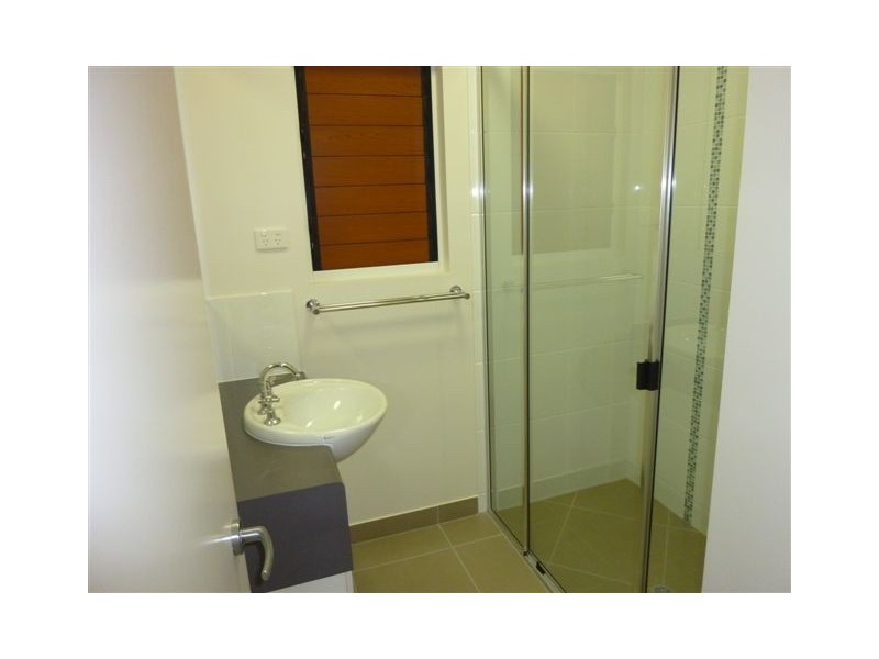 Bohle Plains QLD 4817