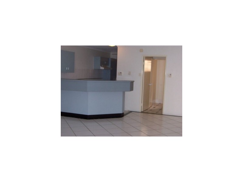 10/78 Mitchell Street, North Ward QLD 4810