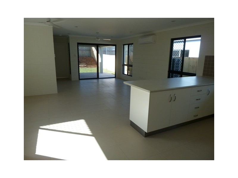 Mount Louisa QLD 4814