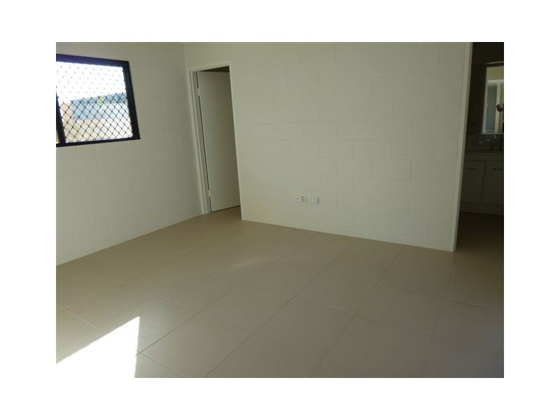 Mount Louisa QLD 4814