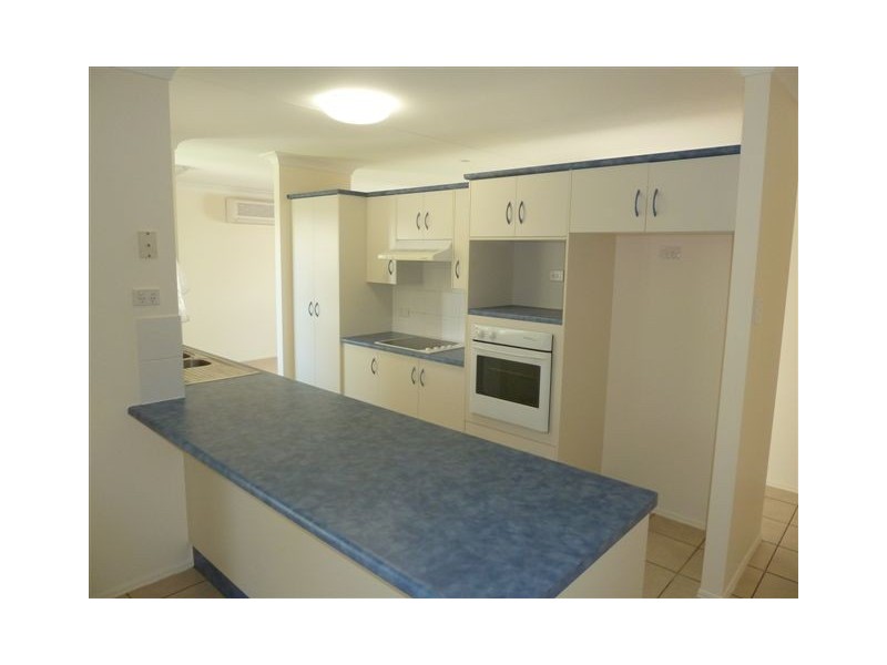 89 Squires Cres, Kirwan QLD 4817