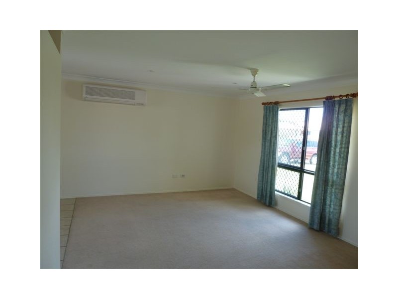 89 Squires Cres, Kirwan QLD 4817