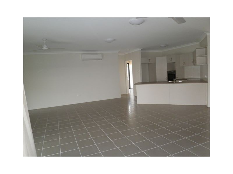 Bohle Plains QLD 4817