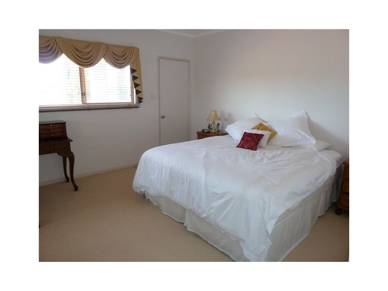 186 RIVERPARK DRIVE, Annandale QLD 4814