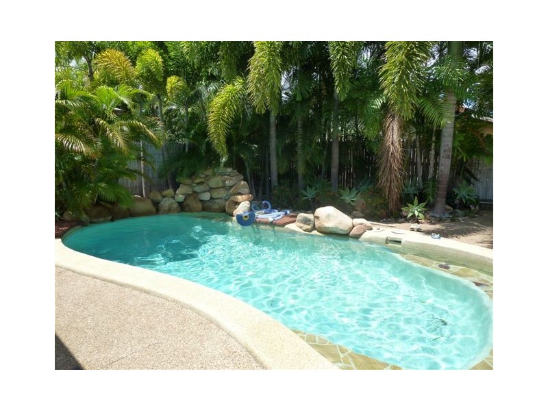 186 RIVERPARK DRIVE, Annandale QLD 4814