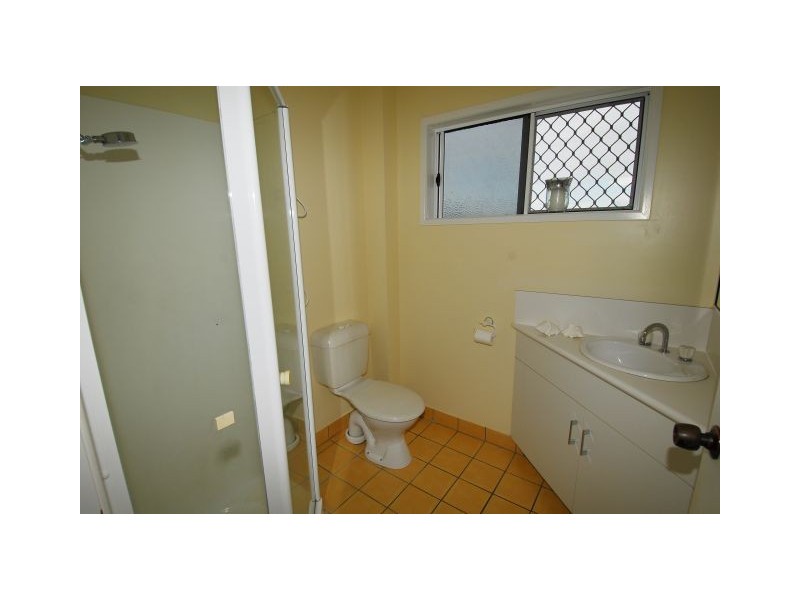 West End QLD 4810
