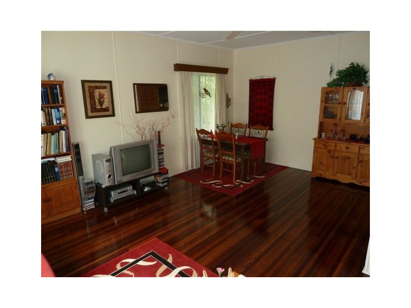 17 Illoura St, Cranbrook QLD 4814