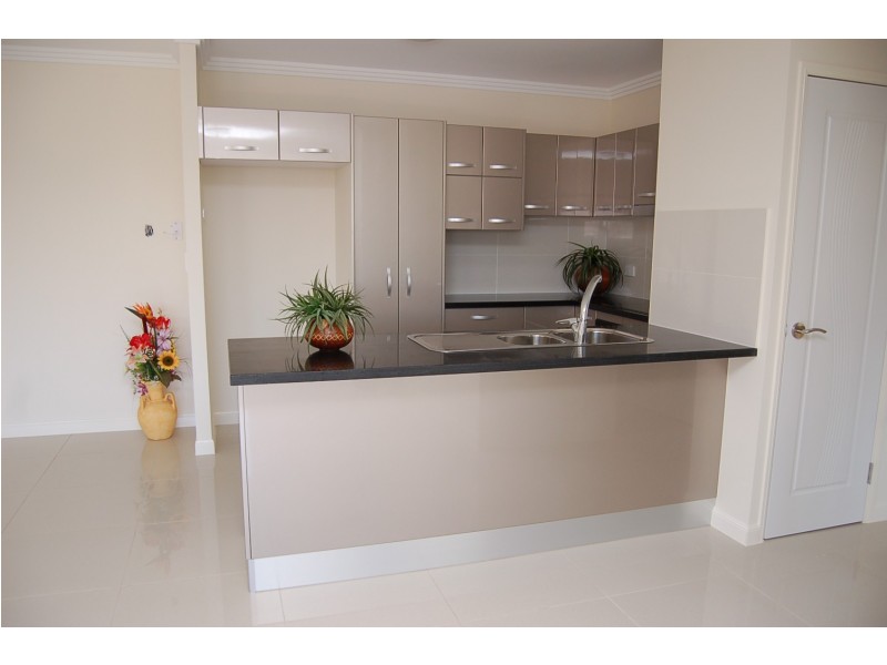 1941 ANGUS SMITH DRIVE, Douglas QLD 4814