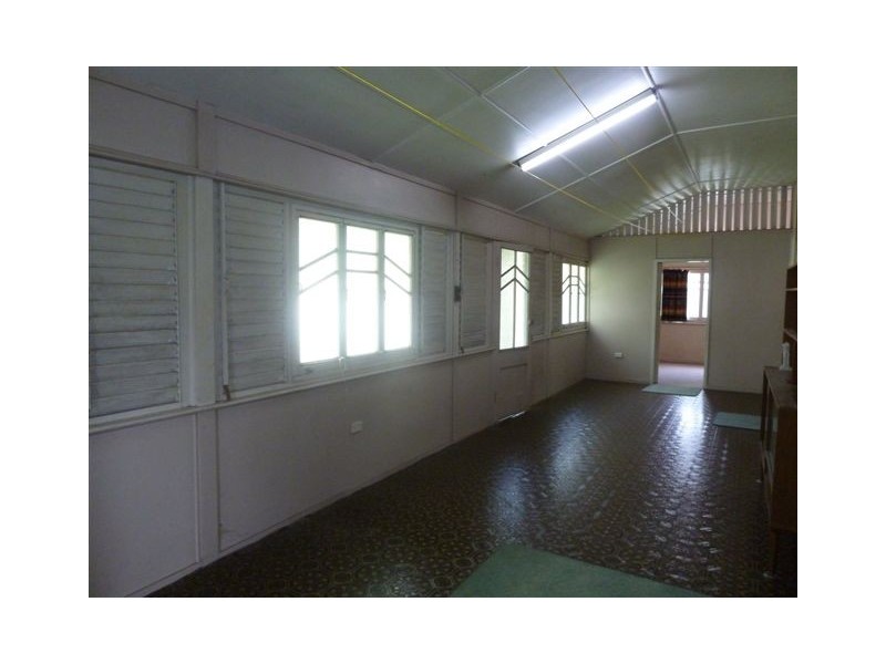 86 Kings Road, Hyde Park QLD 4812