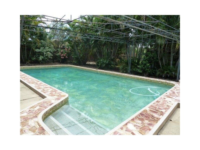 86 Kings Road, Hyde Park QLD 4812