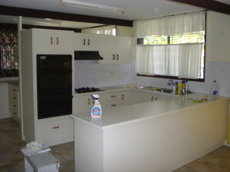 Pimlico QLD 4812