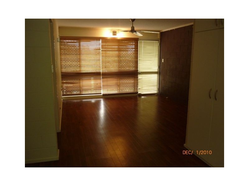 West End QLD 4810