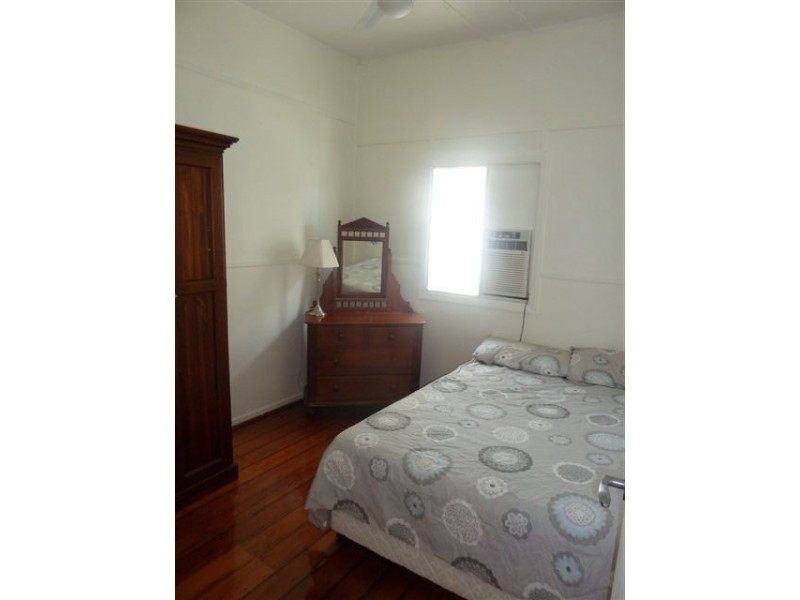 Railway Estate QLD 4810