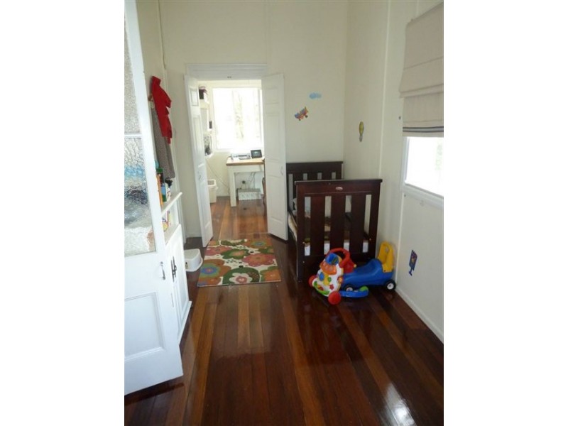 Railway Estate QLD 4810