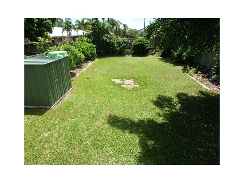 Railway Estate QLD 4810