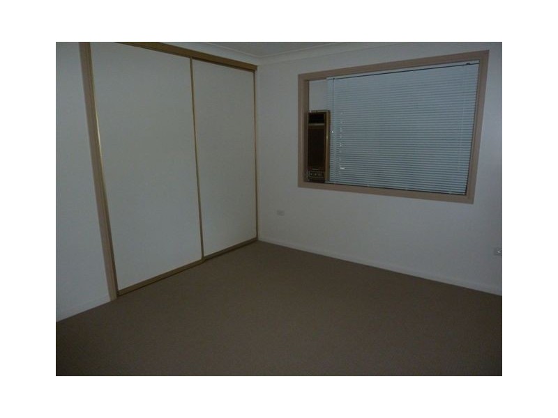 30 CANTERBURY ROAD, Kirwan QLD 4817