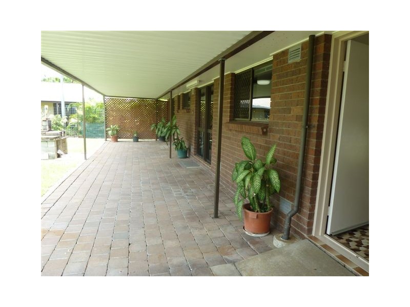 30 CANTERBURY ROAD, Kirwan QLD 4817