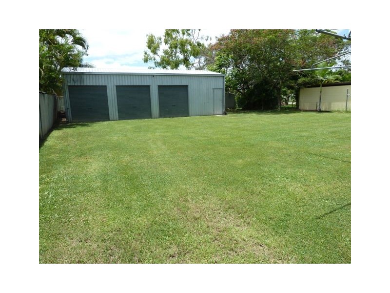 30 CANTERBURY ROAD, Kirwan QLD 4817