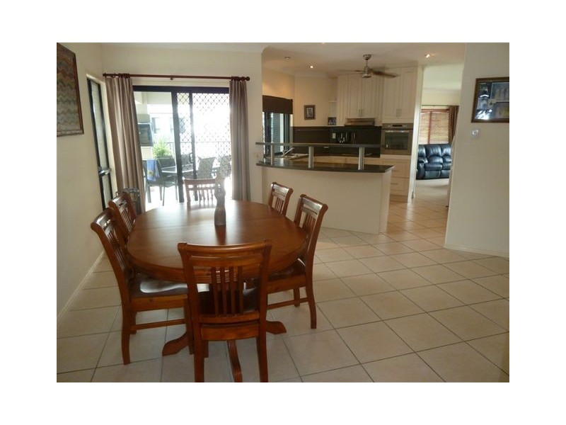 39 Sheerwater Pde, Douglas QLD 4814