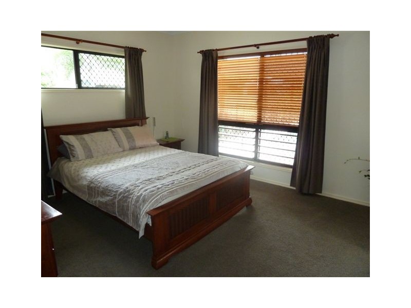 39 Sheerwater Pde, Douglas QLD 4814