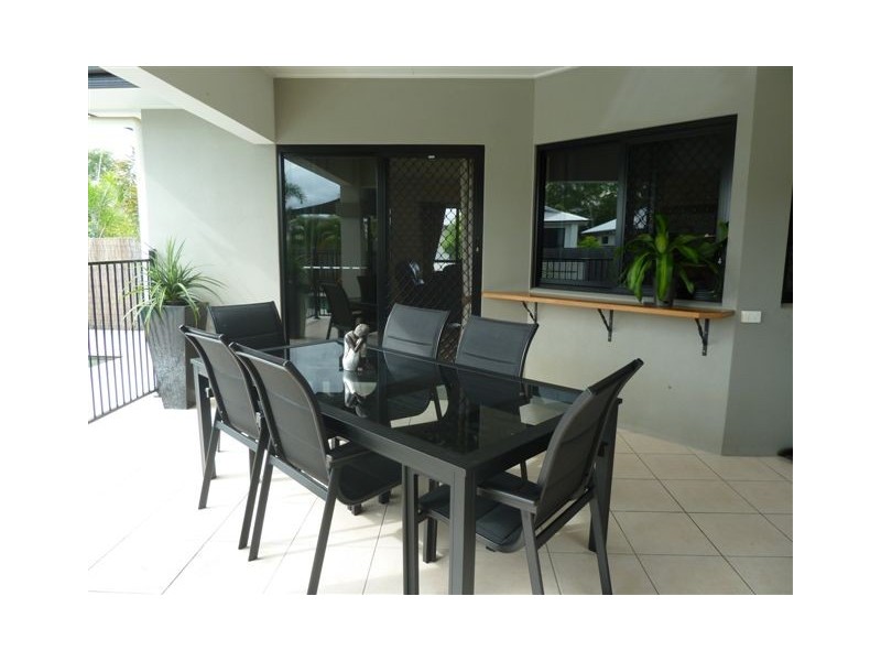 39 Sheerwater Pde, Douglas QLD 4814