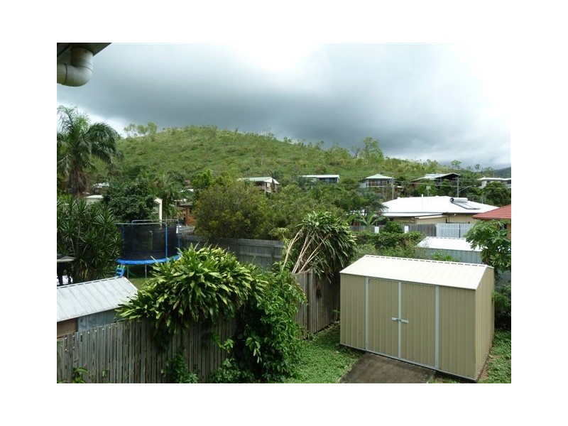 13 Faraday Street, Wulguru QLD 4811