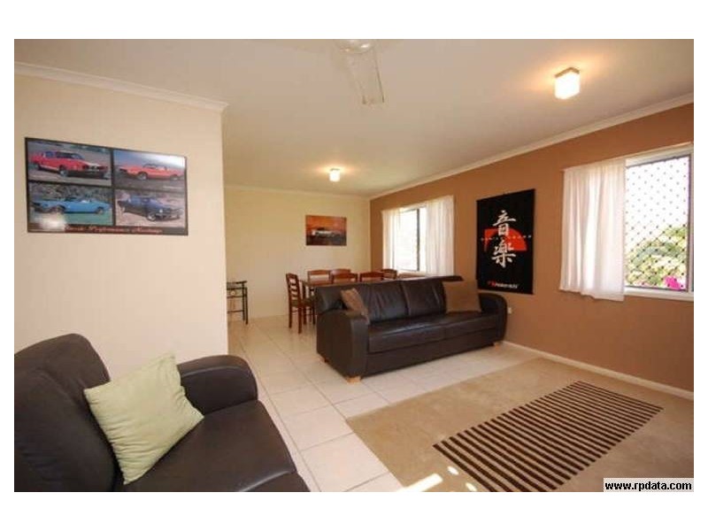 12 Courtney Street, Cranbrook QLD 4814