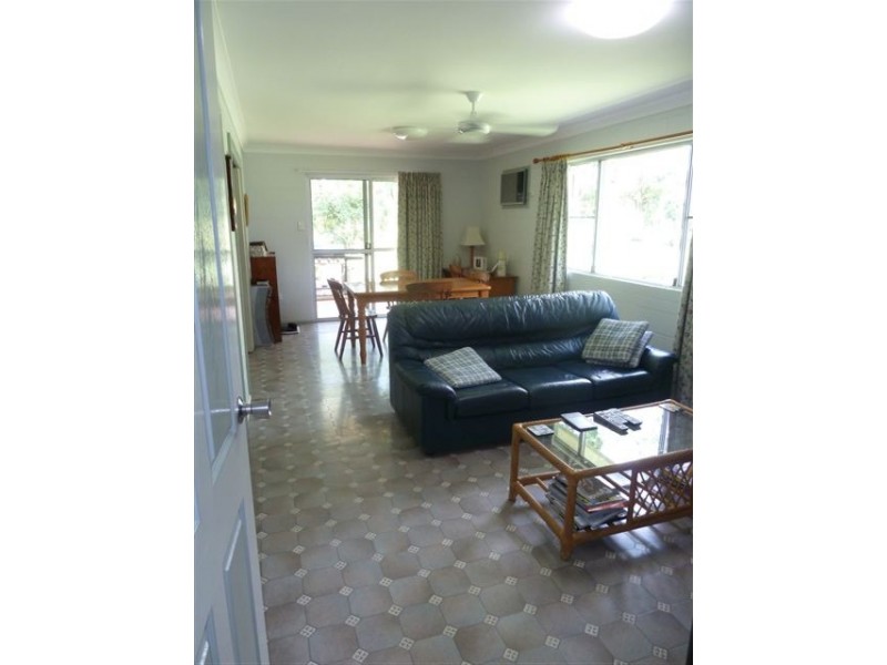 19 Bernborough Crt, Kelso QLD 4815