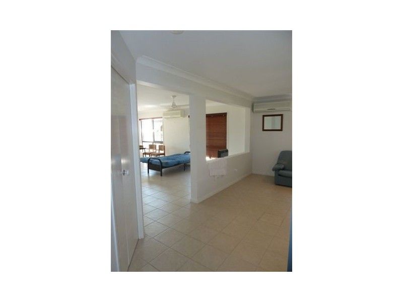 13 Farnham Court, Kirwan QLD 4817