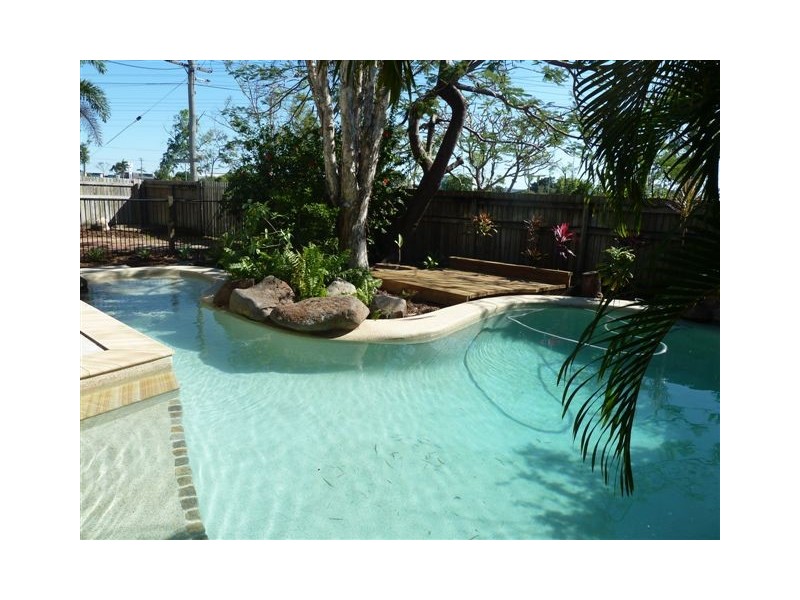 1 Punari Street, Currajong QLD 4812