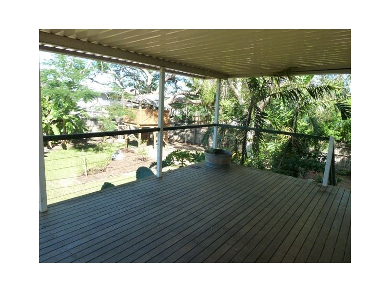 1 Punari Street, Currajong QLD 4812