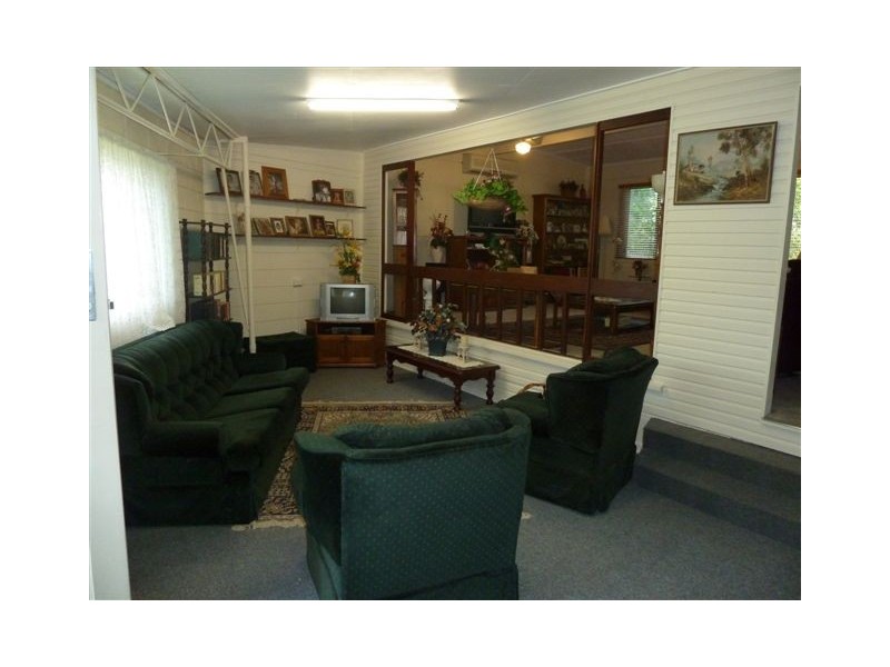 27 Kelso Street, Aitkenvale QLD 4814