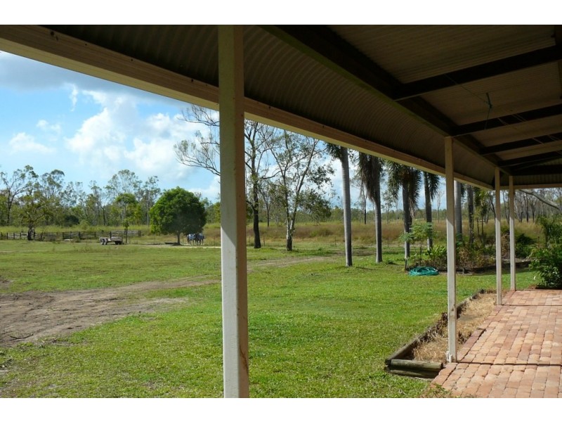 1 SETTER ROAD, Bluewater QLD 4818