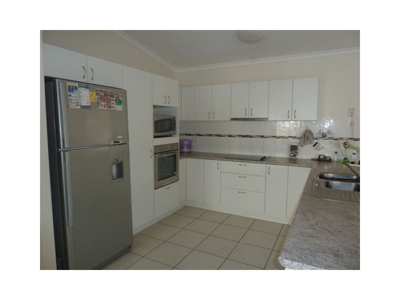 27 Waterfront Pde, Idalia QLD 4811