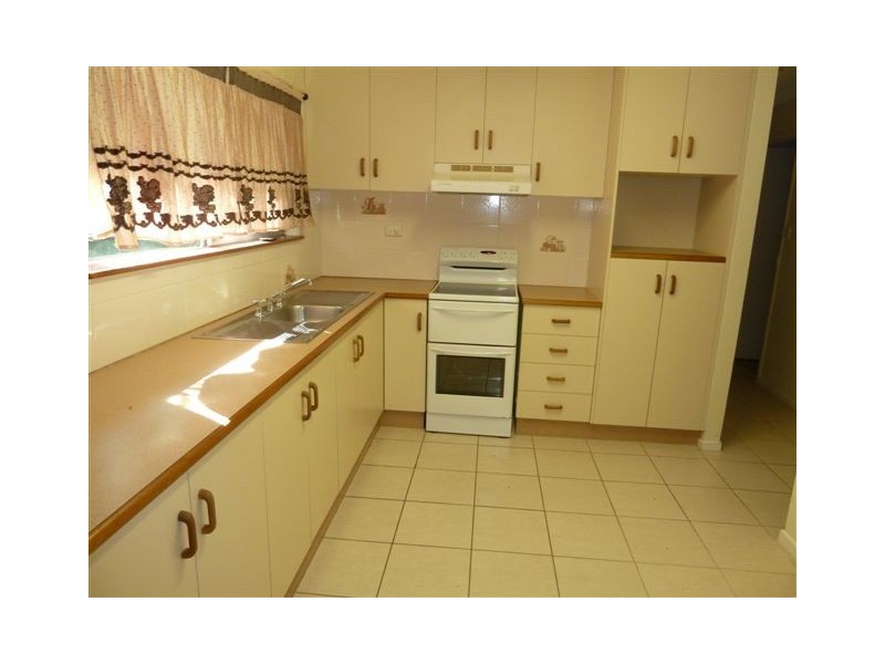 124 FRAMARA DRIVE, Kelso QLD 4815