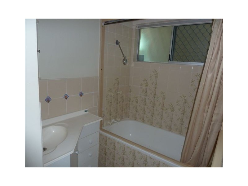 124 FRAMARA DRIVE, Kelso QLD 4815