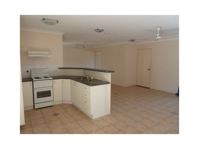 62 Forbes Street, Cluden QLD 4811