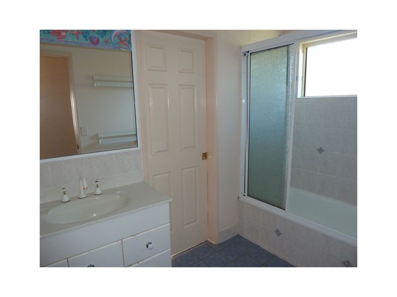 62 Forbes Street, Cluden QLD 4811